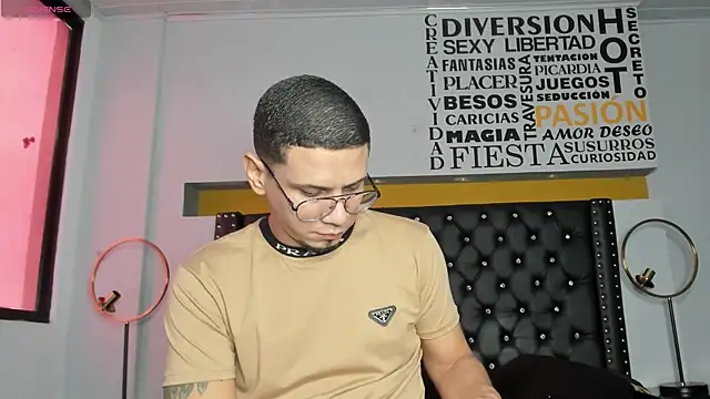 JoshMillerr  online show from March 5, 8:00 pm