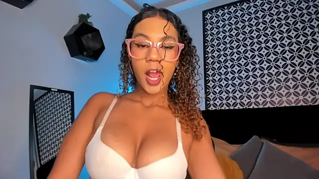 sade jackson1 online show from September 26, 5:22 am