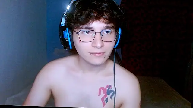 Charley quin online show from April 27, 11:58 pm