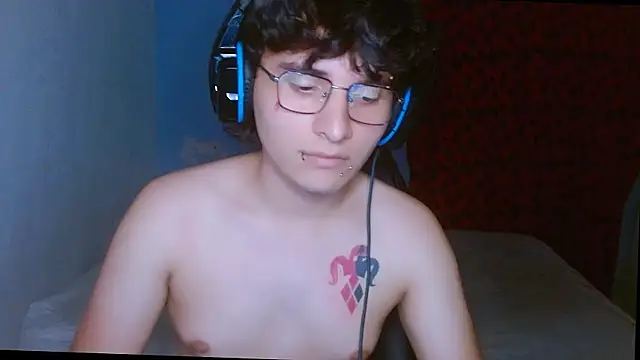 Charley quin online show from April 28, 2:27 am