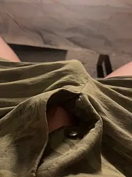 Snapshot of EhemannTotti chatting on September 15, 9:59 pm EhemannTotti online show from September 15, 9:59 pm