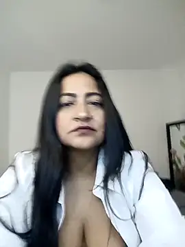 Adele Sweett online show from March 30, 10:49 am