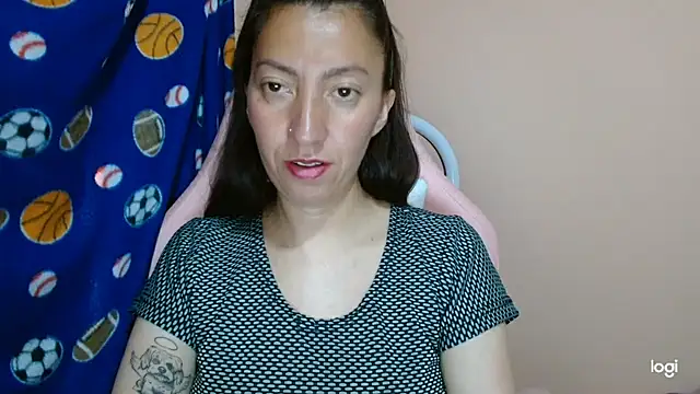 Snapshot of kaybabyhot chatting on May 15, 8:27 pm kaybabyhot online show from May 15, 8:27 pm