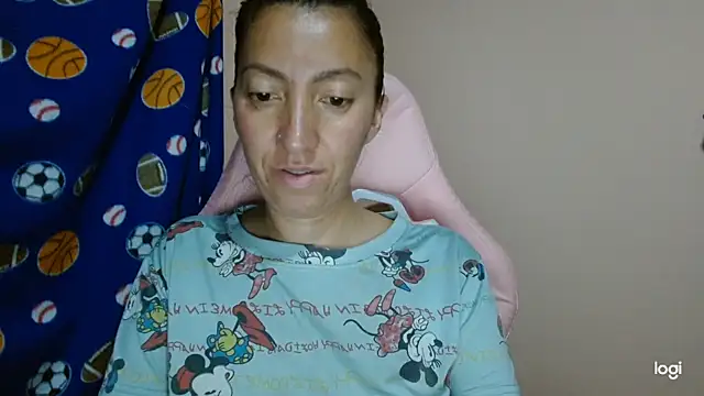 Snapshot of kaybabyhot chatting on May 18, 2:18 am kaybabyhot online show from May 18, 2:18 am