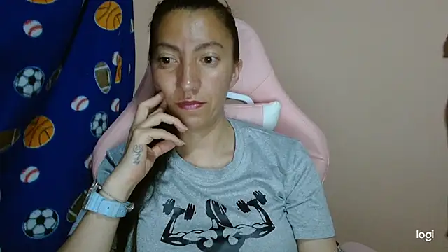 Snapshot of kaybabyhot chatting on May 28, 3:37 am kaybabyhot online show from May 28, 3:37 am