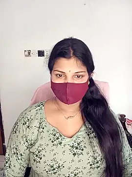 Hot-Angel  online show from November 5, 4:23 am