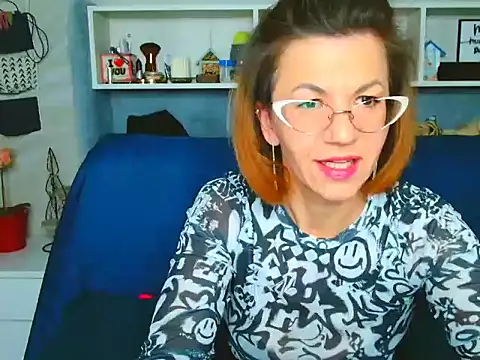 Snapshot of Natali3855 chatting on January 19, 5:18 pm Natali3855 online show from January 19, 5:18 pm