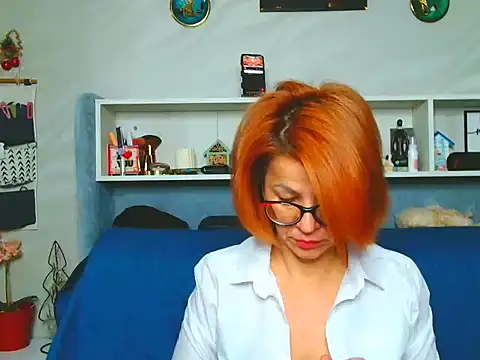 Snapshot of Natali3855 chatting on February 9, 4:50 pm Natali3855 online show from February 9, 4:50 pm