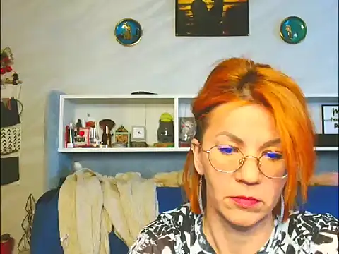 Snapshot of Natali3855 chatting on February 21, 2:06 pm Natali3855 online show from February 21, 2:06 pm