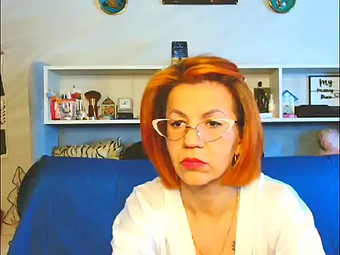 Snapshot of Natali3855 chatting on February 23, 9:44 am Natali3855 online show from February 23, 9:44 am