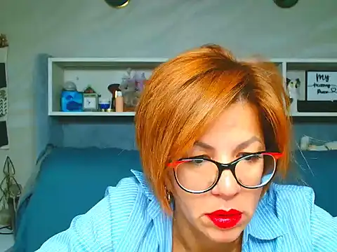 Snapshot of Natali3855 chatting on October 4, 3:48 am Natali3855 online show from October 4, 3:48 am