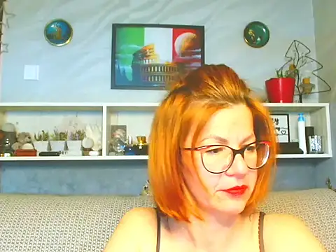 Snapshot of Natali3855 chatting on June 7, 5:55 am Natali3855 online show from June 7, 5:55 am