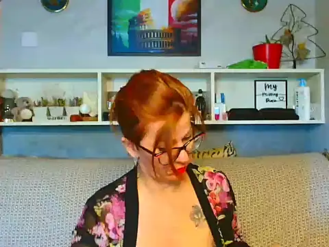 Snapshot of Natali3855 chatting on June 21, 3:36 pm Natali3855 online show from June 21, 3:36 pm