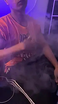 Snapshot of nick__yy chatting on February 11, 6:02 pm nick yy online show from February 11, 6:02 pm