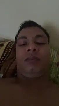 Snapshot of nick__yy chatting on February 20, 2:08 am nick yy online show from February 20, 2:08 am