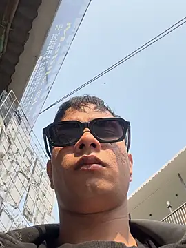 Snapshot of nick__yy chatting on February 22, 8:46 am nick yy online show from February 22, 8:46 am