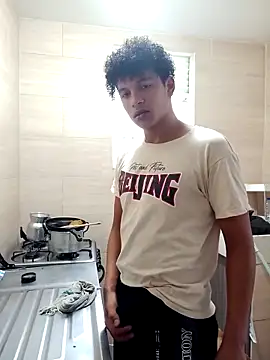 Snapshot of Black_Diamon_ chatting on February 16, 9:59 pm Black Diamon online show from February 16, 9:59 pm