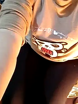 ShadiaStar online show from February 5, 7:10 pm