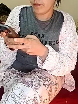 ShadiaStar online show from March 10, 8:45 pm