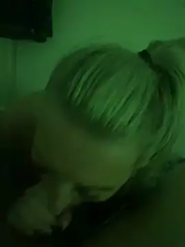 Snapshot of naughtyukcouple chatting on February 15, 1:42 am naughtyukcouple online show from February 15, 1:42 am