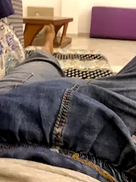 Snapshot of Lahcene chatting on November 7, 1:44 pm Lahcene online show from November 7, 1:44 pm