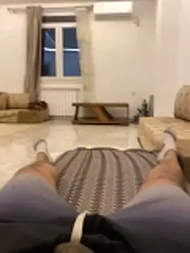 Lahcene online show from February 3, 9:31 pm