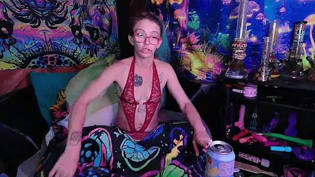 Stonermama666420 online show from September 16, 3:40 am
