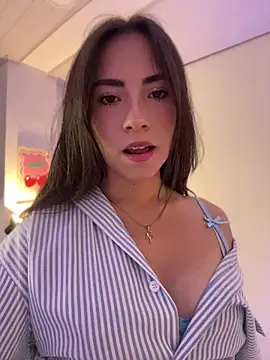 Melody 04 online show from June 17, 2:25 am