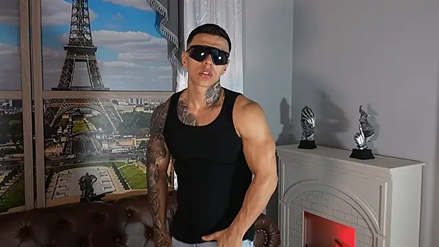 Flynn Riider online show from May 24, 2:33 pm
