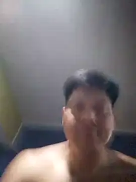 Snapshot of angeldeldiablo1592 chatting on February 11, 1:54 am angeldeldiablo1592 online show from February 11, 1:54 am