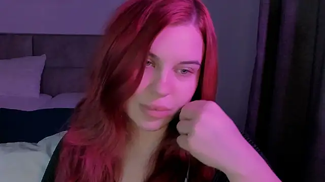 Snapshot of evaharve chatting on May 10, 10:15 pm evaharve online show from May 10, 10:15 pm