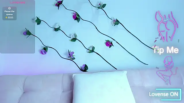 HaleyAmaya online show from December 14, 7:18 pm