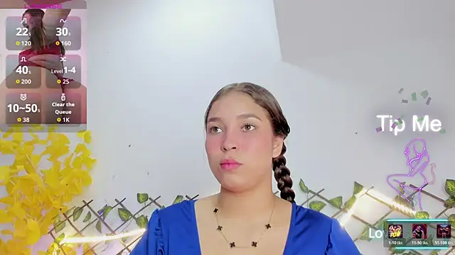 Snapshot of HaleyAmaya chatting on July 24, 12:41 am HaleyAmaya online show from July 24, 12:41 am