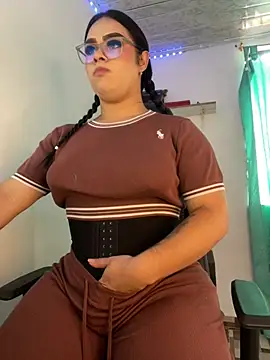 Snapshot of Dulce_smith_1 chatting on July 4, 6:36 pm Dulce smith 1 online show from July 4, 6:36 pm