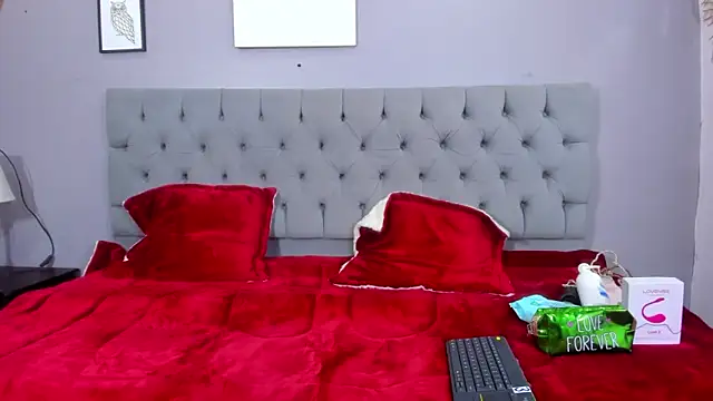 Salome Whiter online show from December 28, 5:02 am