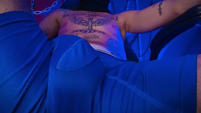 Junihn0 online show from January 1, 1:27 pm