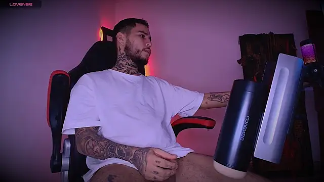 Junihn0 online show from December 21, 6:59 pm