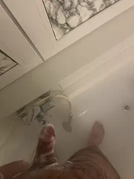 Snapshot of Loco42- chatting on December 30, 5:44 pm Loco42- online show from December 30, 5:44 pm