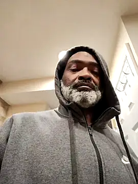 sinnernoir online show from January 7, 4:31 pm