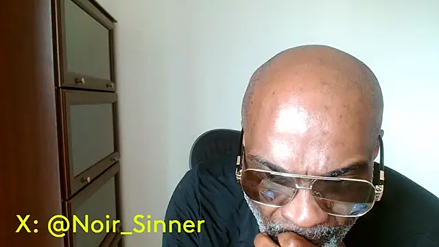 sinnernoir online show from April 15, 7:58 pm
