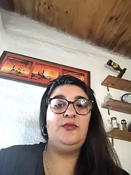 Snapshot of infiernowoman23 chatting on January 9, 11:45 pm infiernowoman23 online show from January 9, 11:45 pm