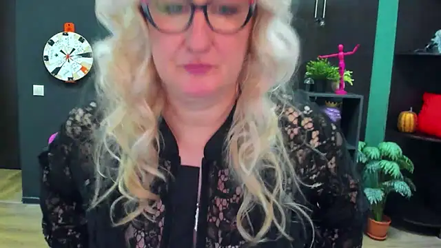 Snapshot of ChristyBrooks chatting on February 8, 2:38 pm ChristyBrooks online show from February 8, 2:38 pm