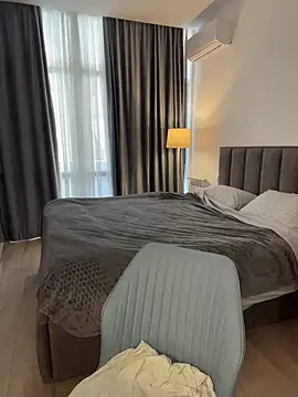 VikiDemi online show from April 2, 8:23 am