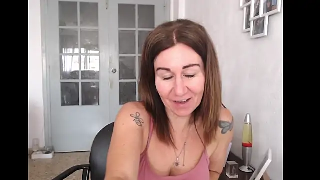 TamaraSweetxo online show from June 11, 8:56 am