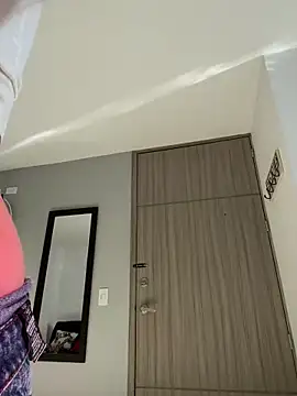 Snapshot of NicoleCut chatting on March 22, 12:04 pm NicoleCut online show from March 22, 12:04 pm