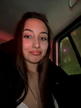 VelvetVixenI online show from December 18, 6:25 pm