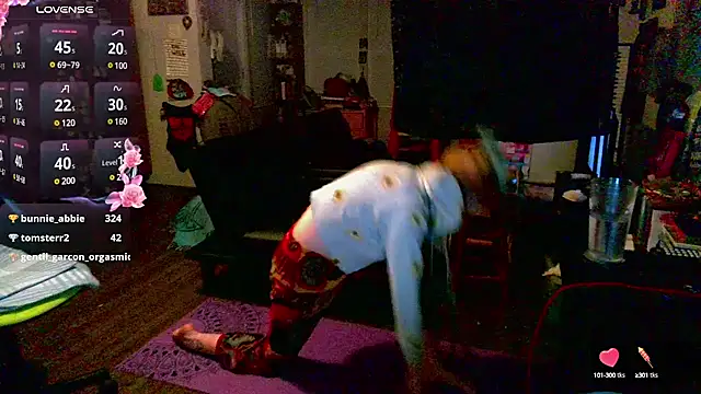  hellostormy  online show from February 15, 4:25 am