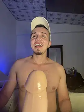 Snapshot of adam-rivera chatting on January 14, 4:04 am adam-rivera online show from January 14, 4:04 am