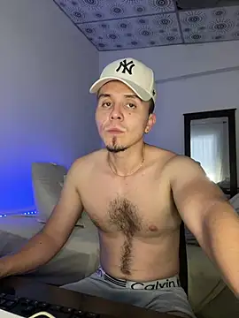 Snapshot of adam-rivera chatting on January 19, 10:28 pm adam-rivera online show from January 19, 10:28 pm