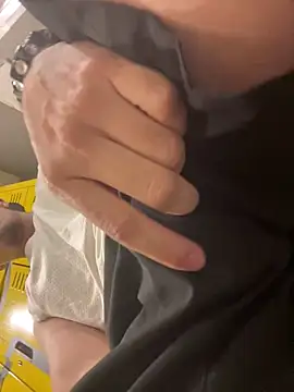 Snapshot of adam-rivera chatting on January 21, 4:58 pm adam-rivera online show from January 21, 4:58 pm